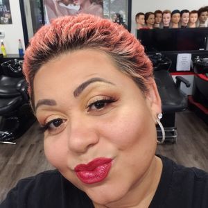 Meet your Posher, Melanie